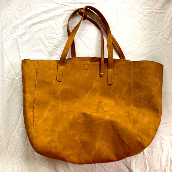 Faux suede/Faux Leather reversible tote - Picture 1 of 4